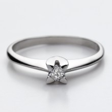 Anello solitario con diamante "luna"