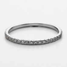 Anello Veretta con giro diamanti "Vera"