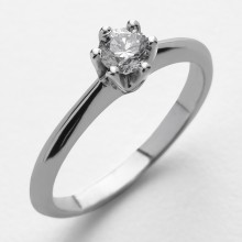 Anello tipo Tiffany con diamante "Sestosenso"